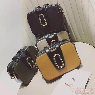 【2017新款歐美時尚寬肩帶回形針小方包百搭撞色個性斜跨女包批發(fā)M-1732】高碑店市泗莊魔方箱包加工廠 - 產(chǎn)品庫